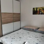 Scent Of Roses Apartment