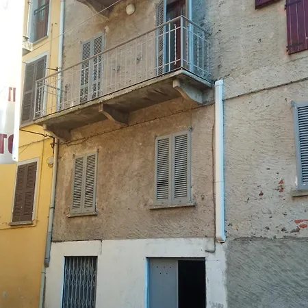 Scent Of Roses Apartment *